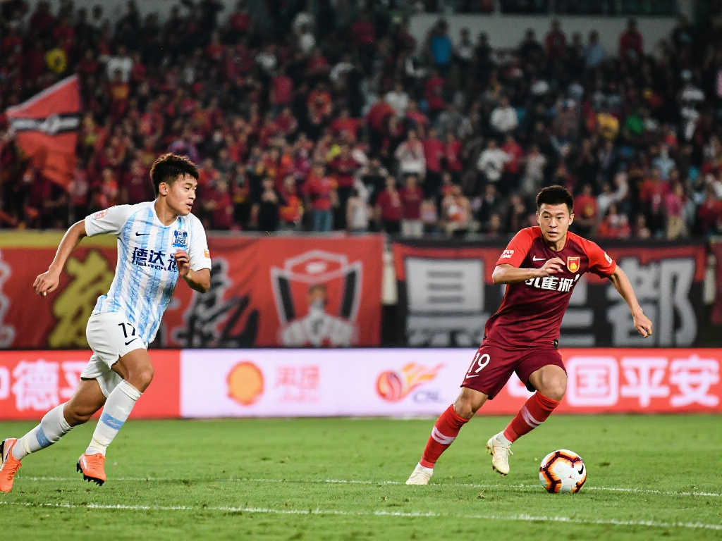 在进攻端 在进攻端